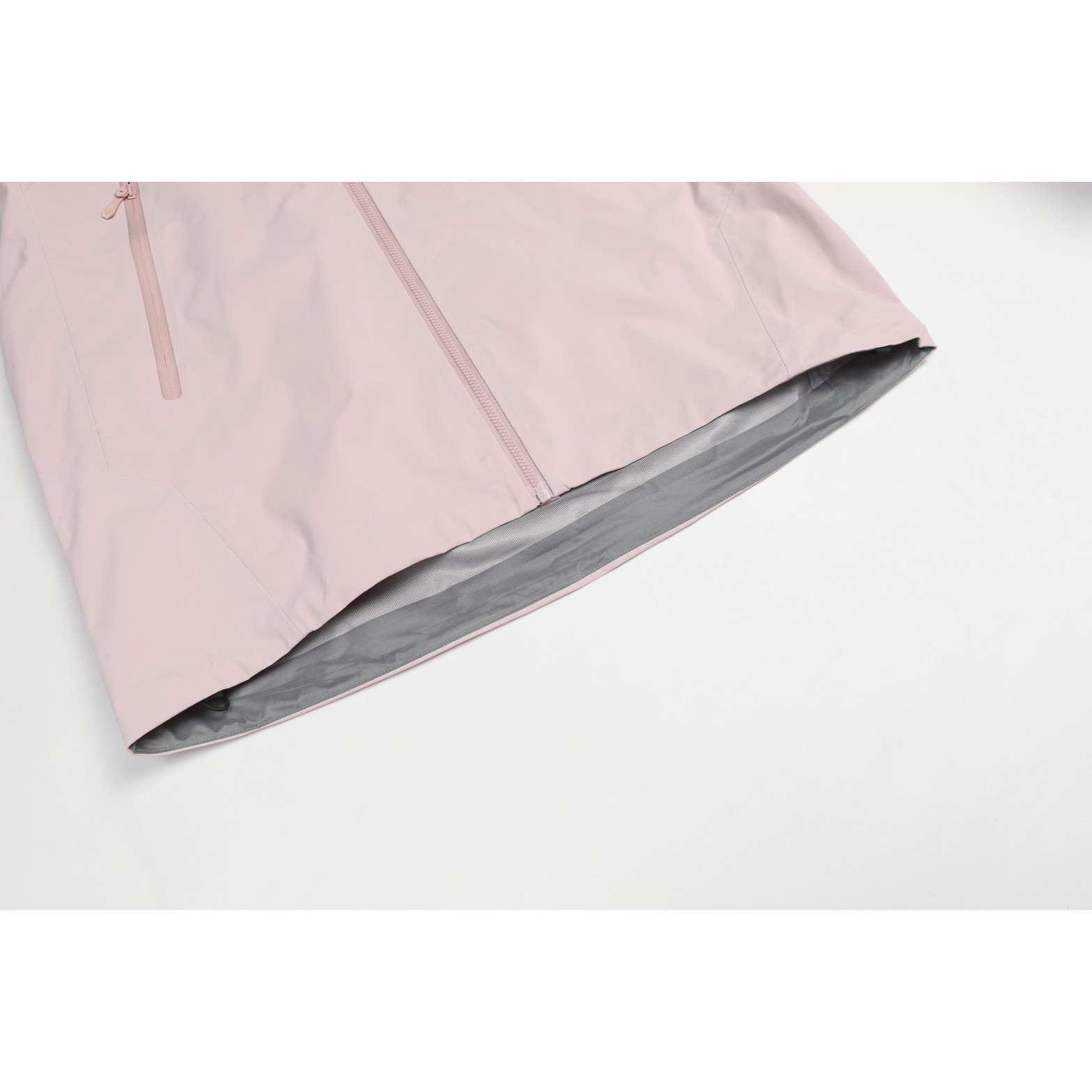 <p>ARC'TERYX Beta Jacket JK硬壳连帽冲锋衣(粉)</p>