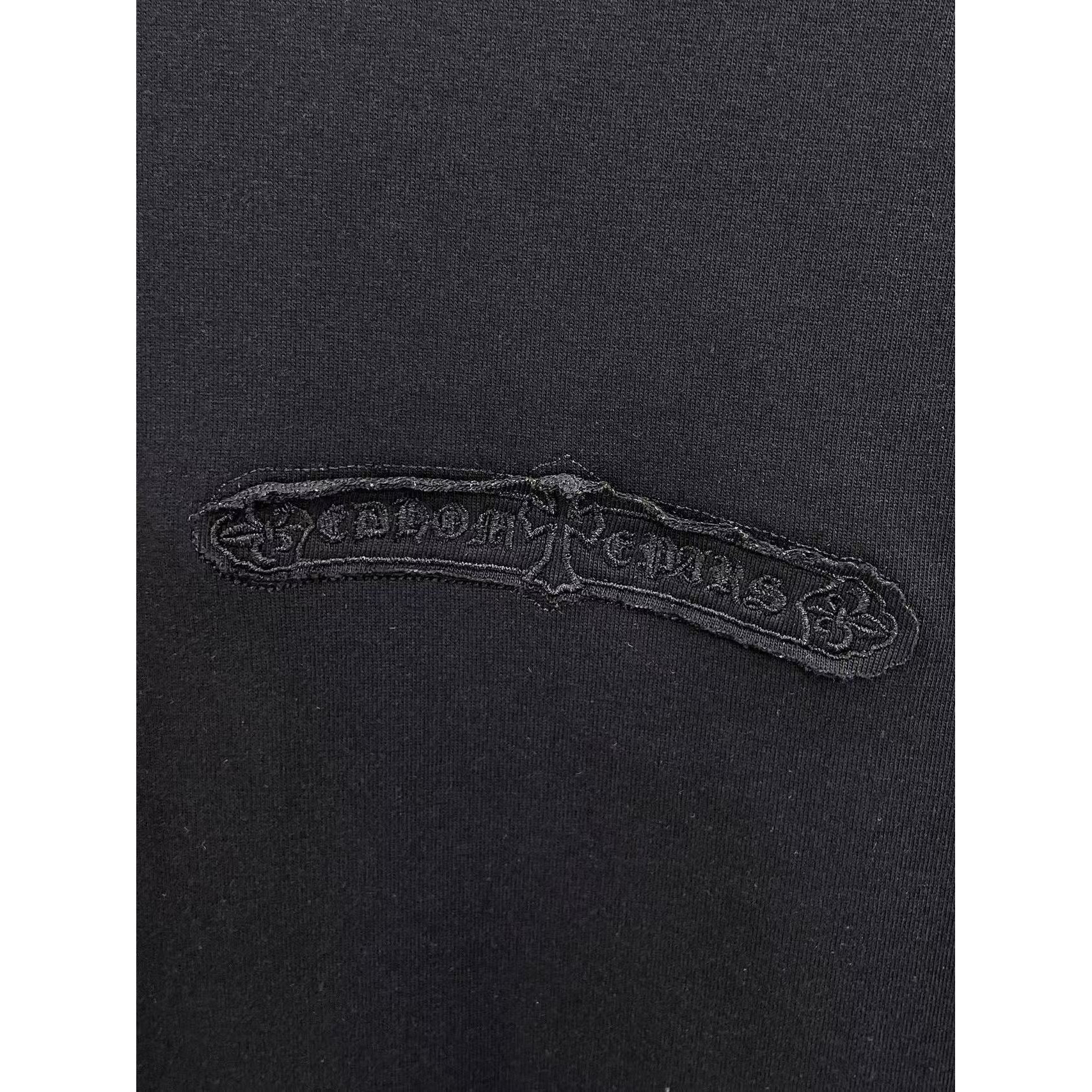 <p>CHROME HEARTS 专柜新款短袖T恤(黑)</p>