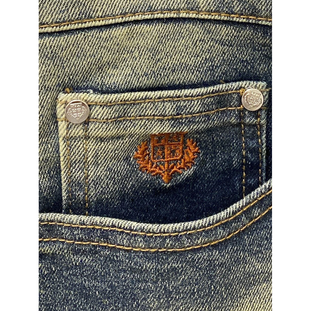 <p>Loro Piana 休闲牛仔裤</p>