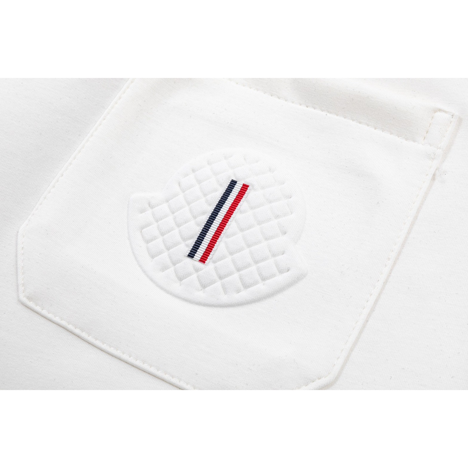 <p>Thom Browne 休闲短裤(白)</p>