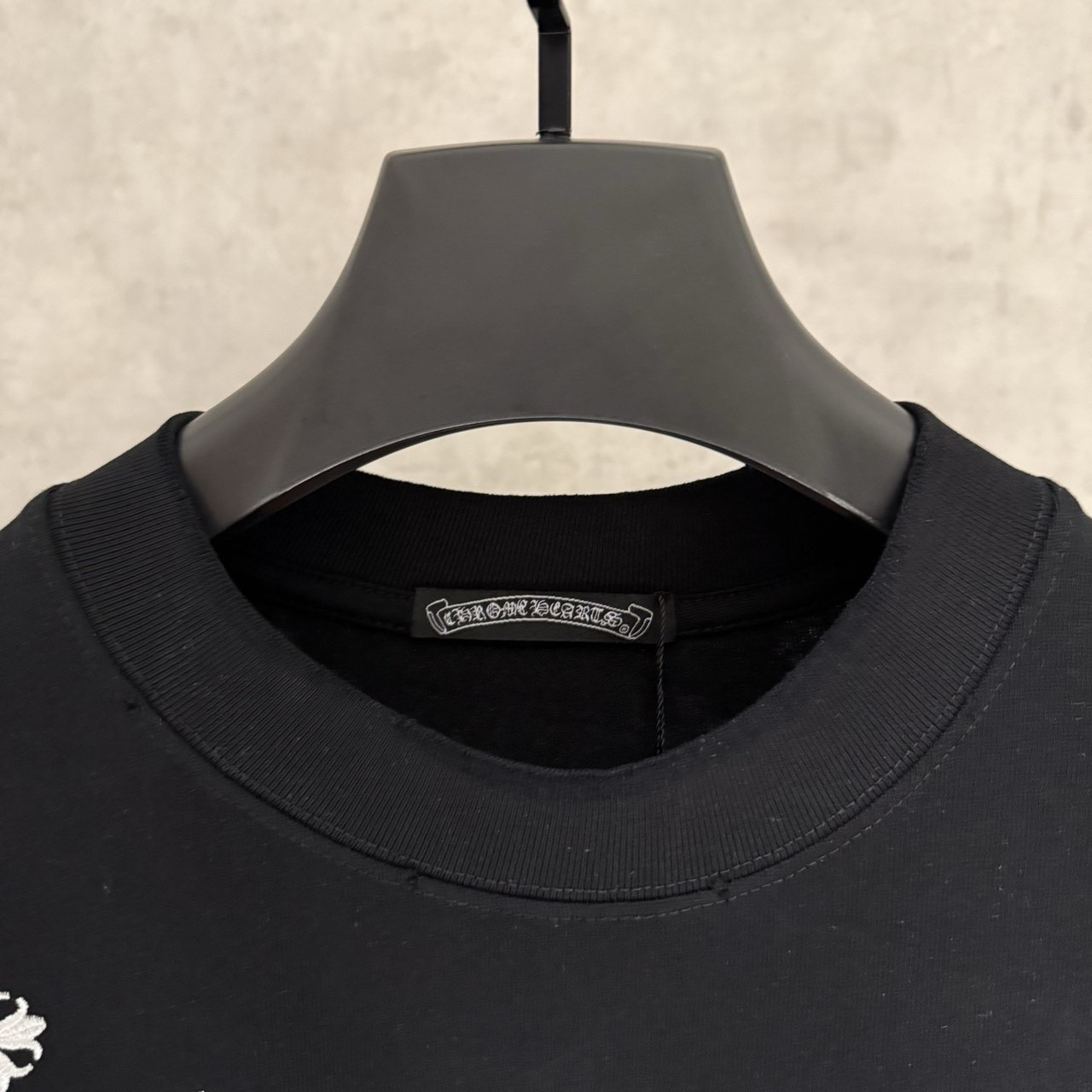 <p>CHROME HEARTS 长袖T恤(黑B23)</p>