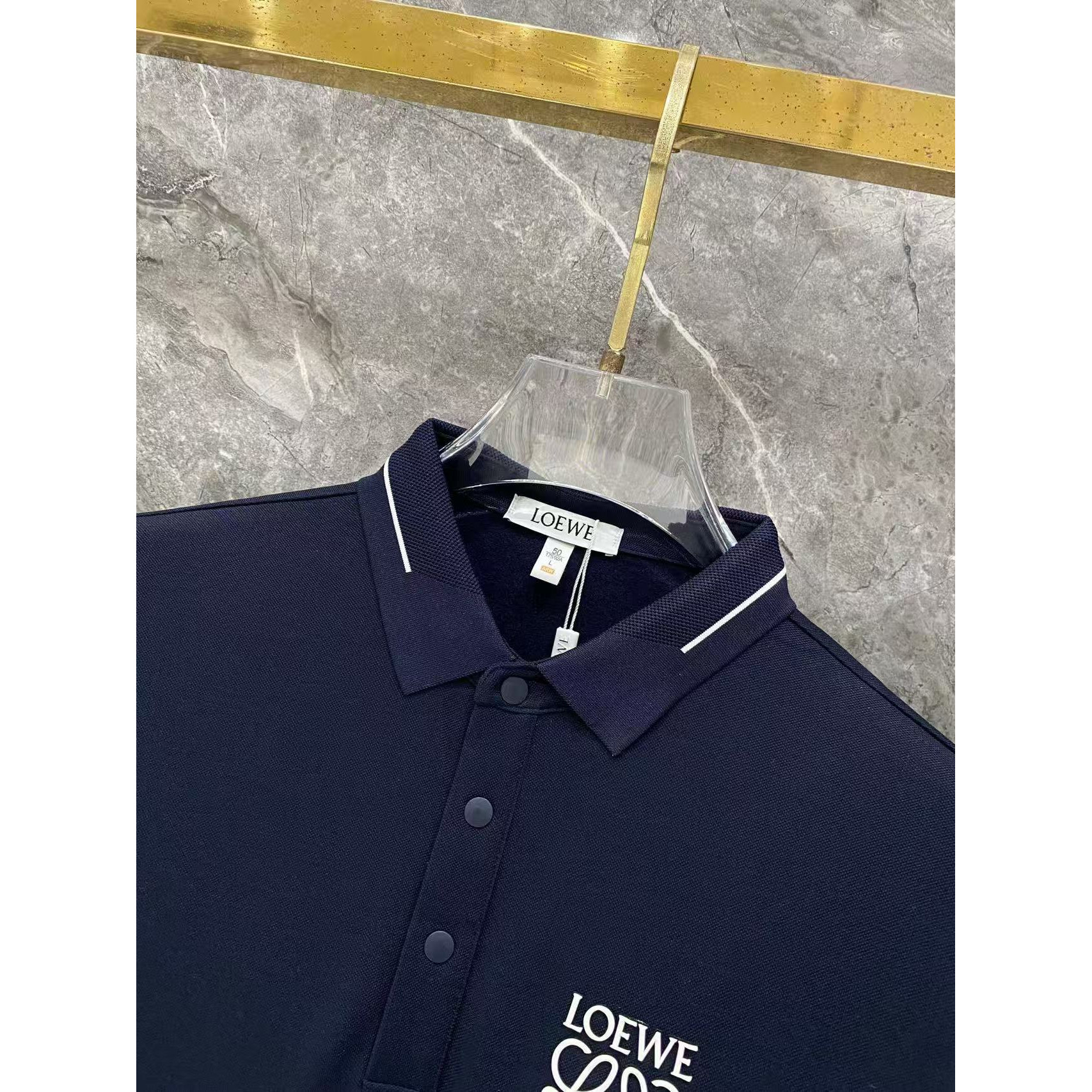 <p>&nbsp;LOEWE 秋冬长袖Polo(783020)</p>