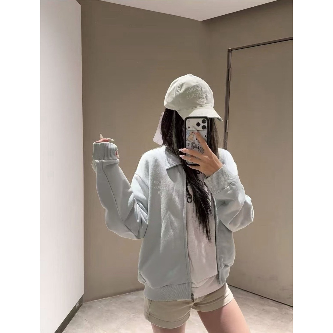 <p>Acne Studios&nbsp;拉链外套(淡绿色)</p>