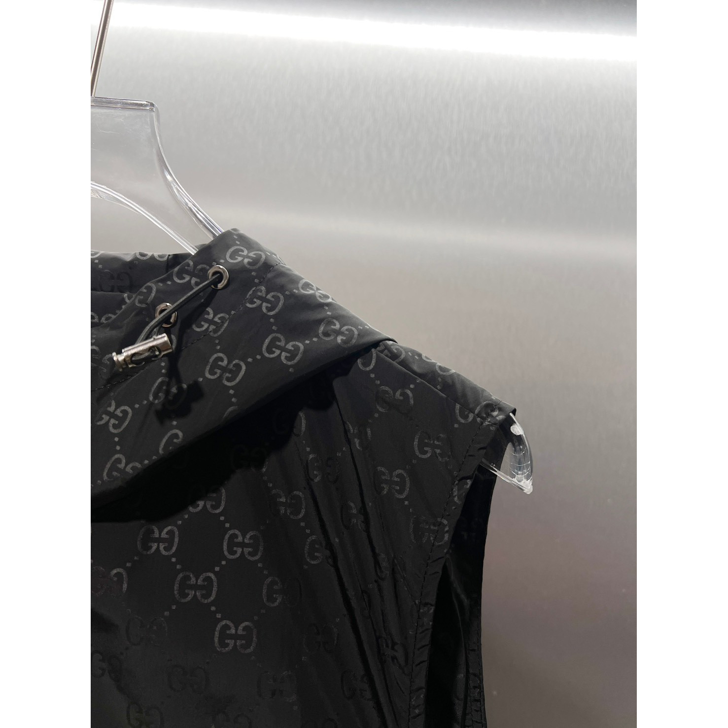 <p>MONCLER 马甲外套(黑)</p>
