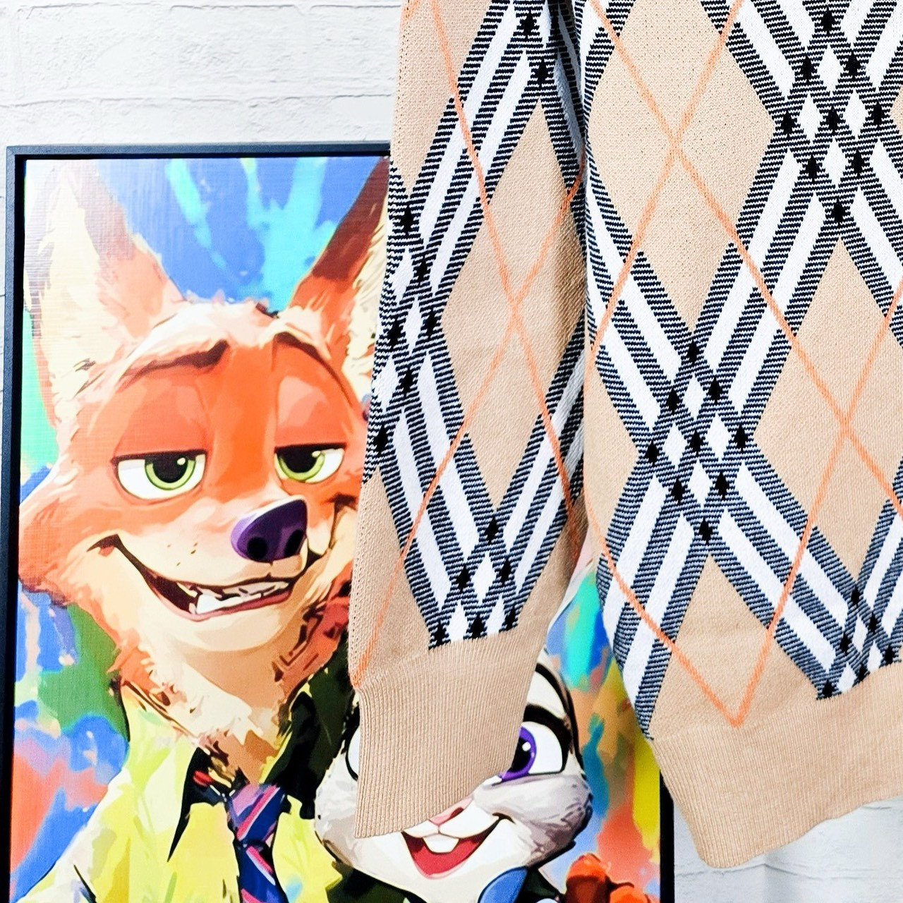 <p>BURBERRY&nbsp;情侣V领针织开衫毛衣(卡其GJ44)</p>