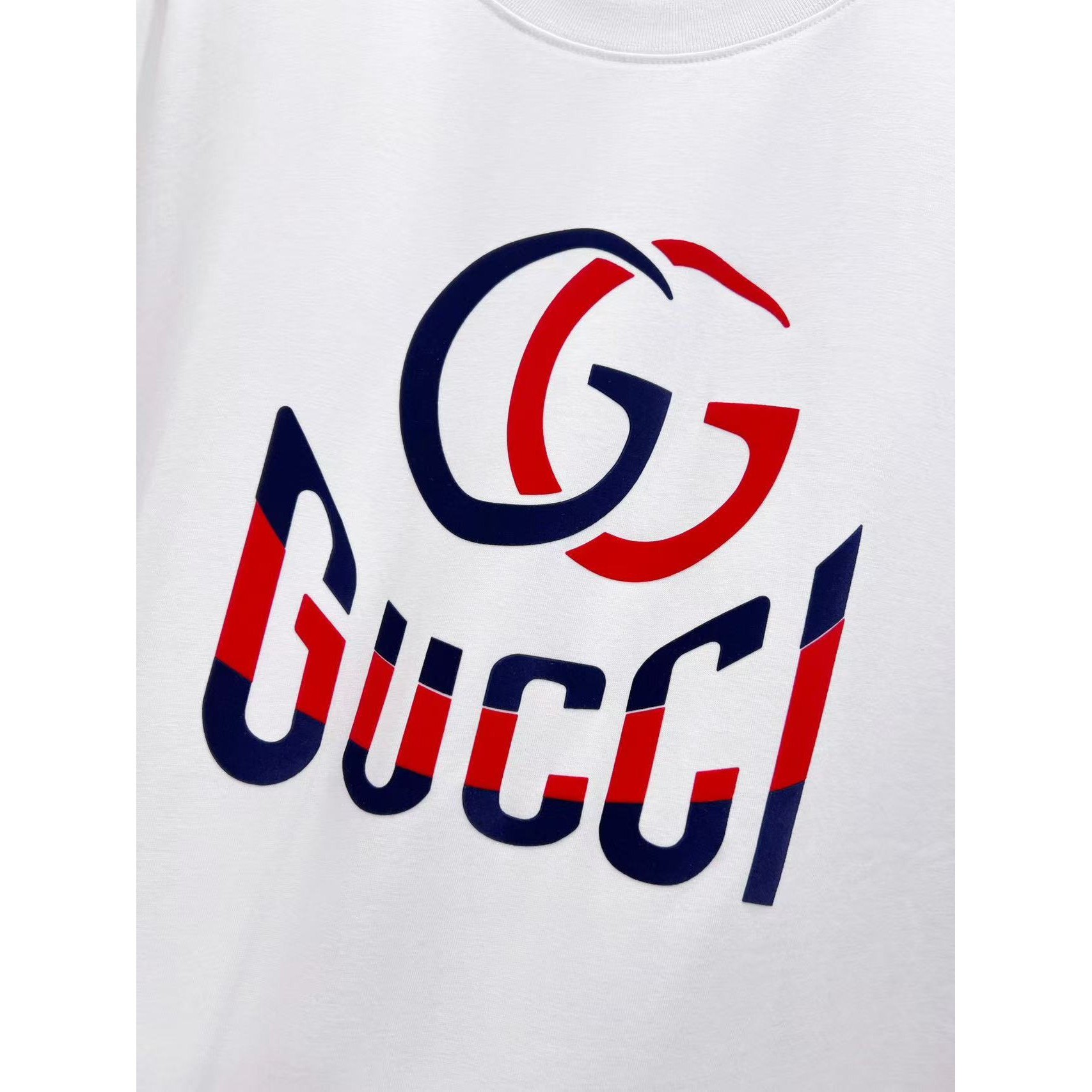 <p>GUCCI 短袖圆领T恤(白)</p>