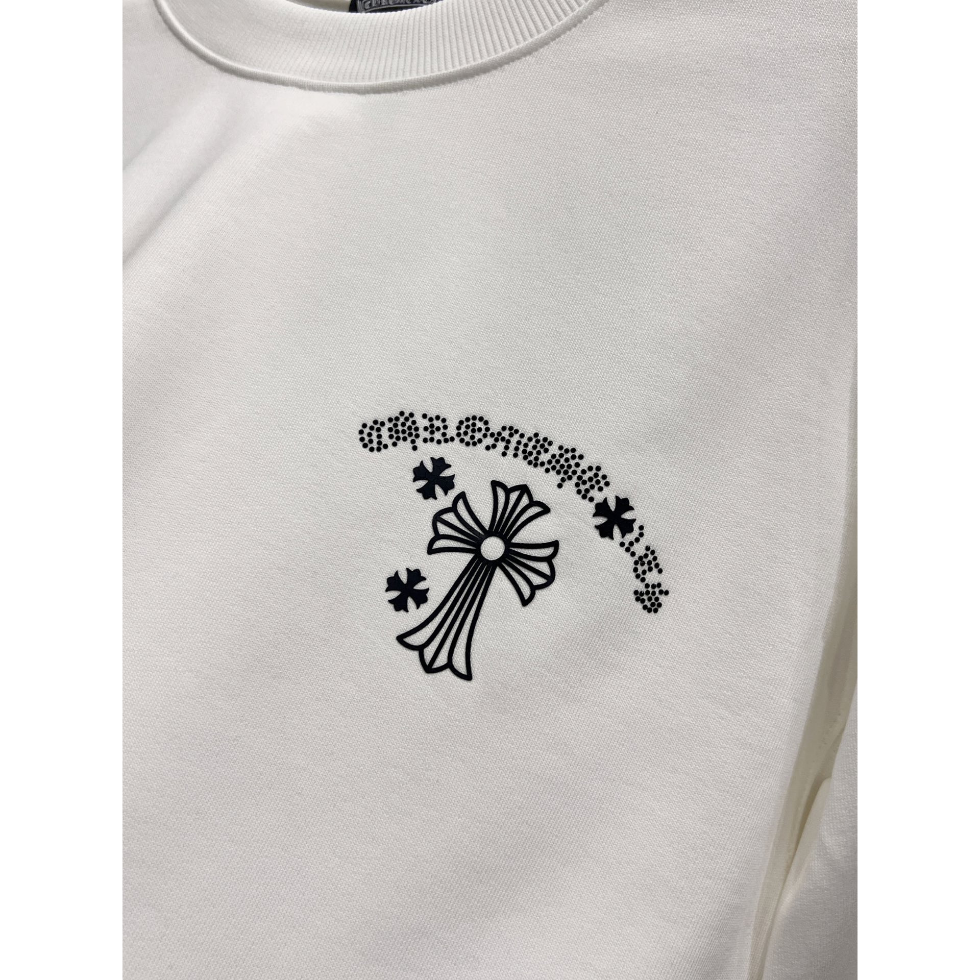 <p>CHROME HEARTS 圆领长袖卫衣(白)</p>