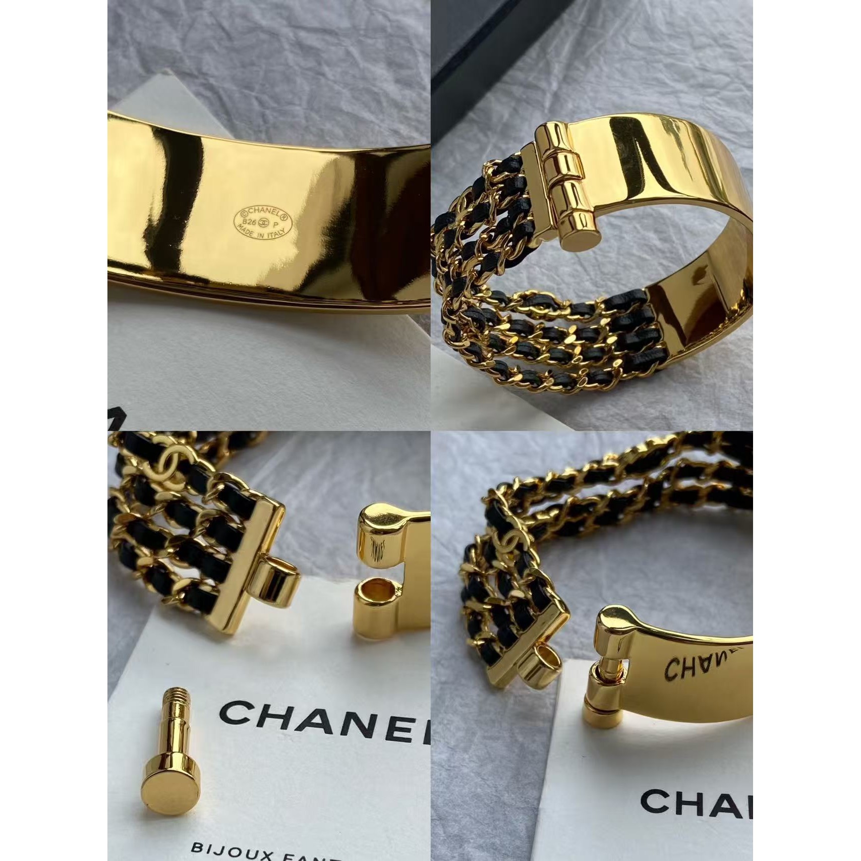 <p>CHANEL 穿皮链双c三层手镯</p>