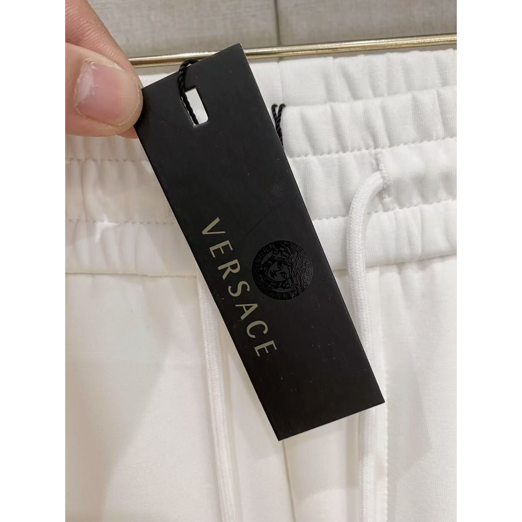<p>Versace 男士长裤(782451)</p>