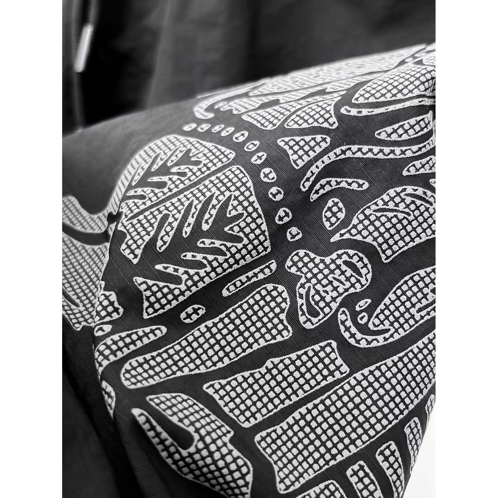 <p>BURBERRY 专柜新款休闲短裤(黑)</p>