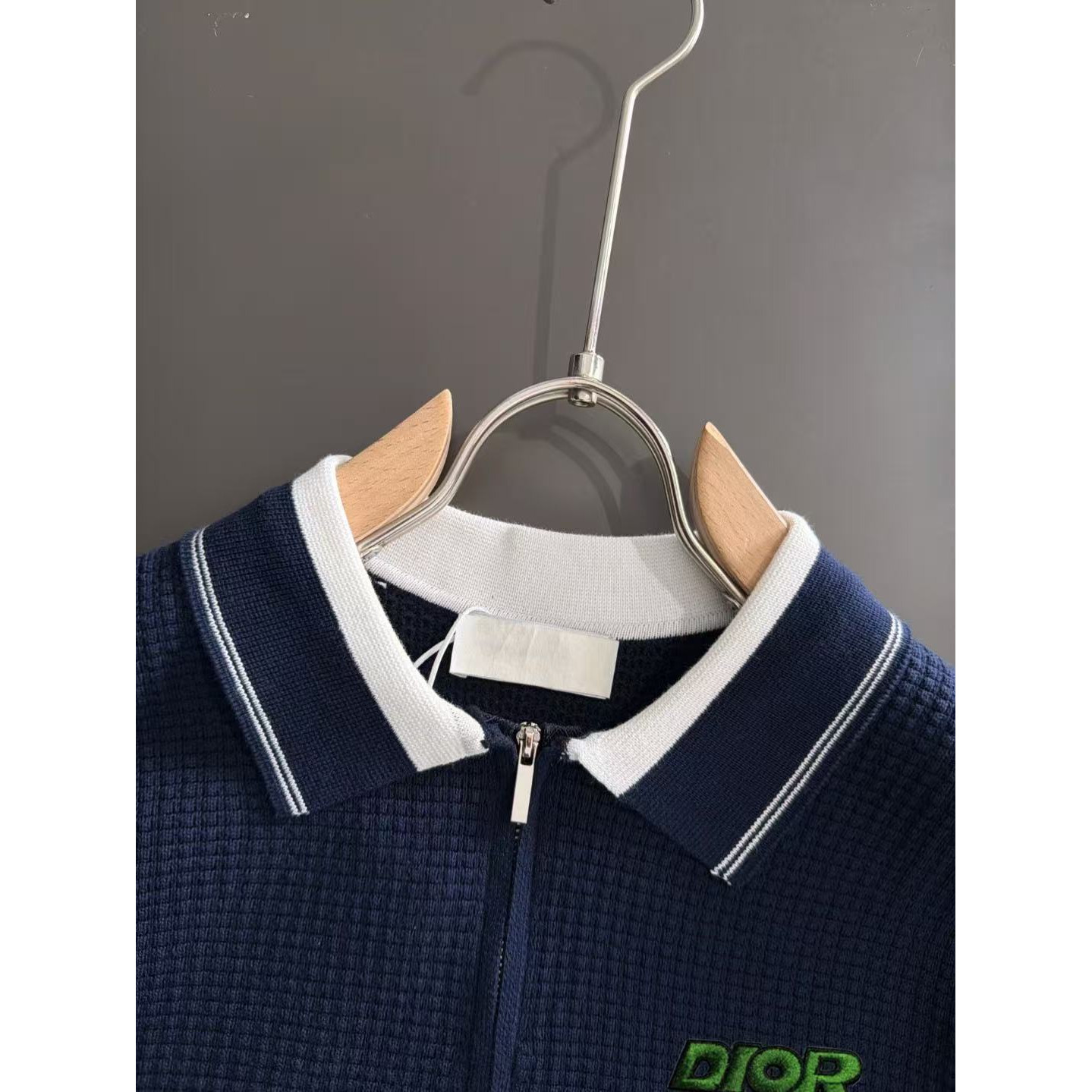 <p>DIOR 夏季新款短袖T恤(藍)</p>