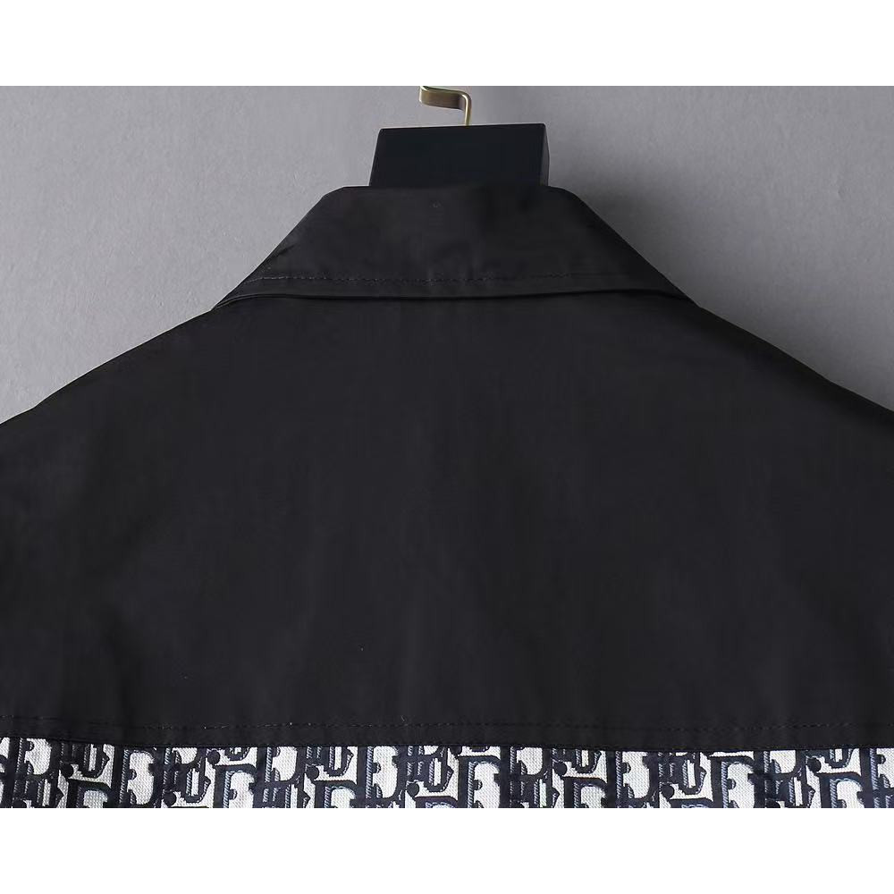 <p>GUCCI 男士夹克外套(黑)</p>
