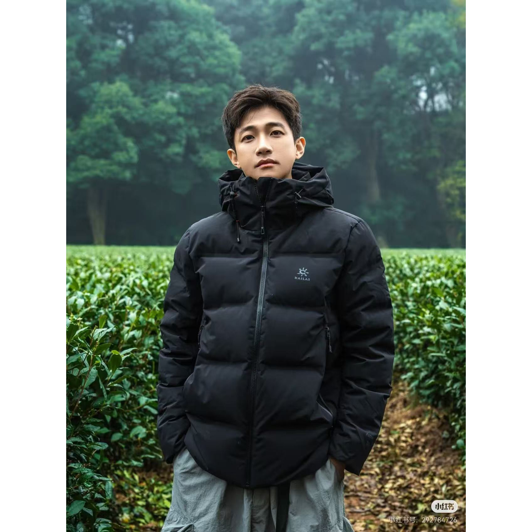 <p>KAILAS 达古冬季户外抗寒加厚登山防风服(黑)</p>