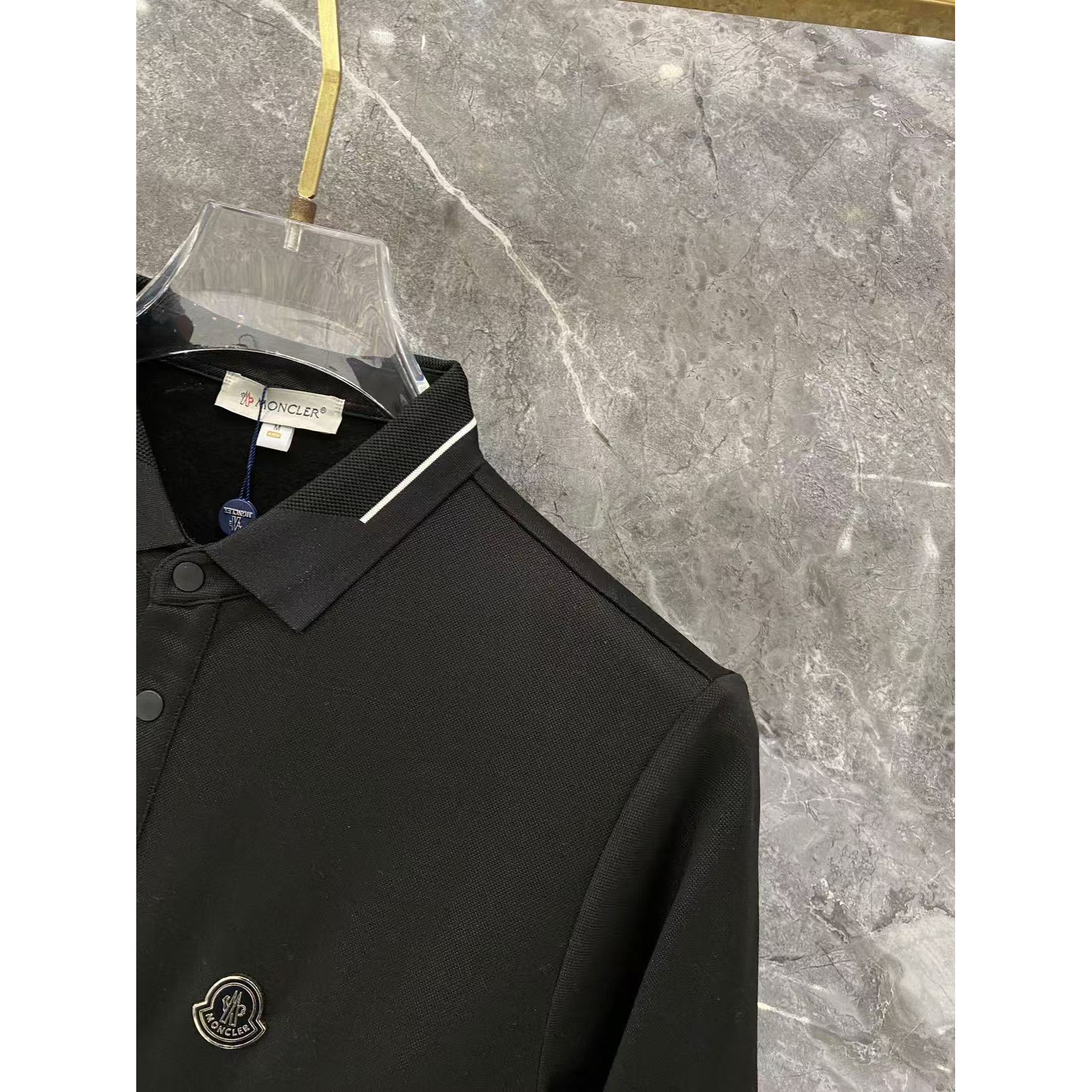 <p>MONCLER 秋冬长袖Polo(783014)</p>