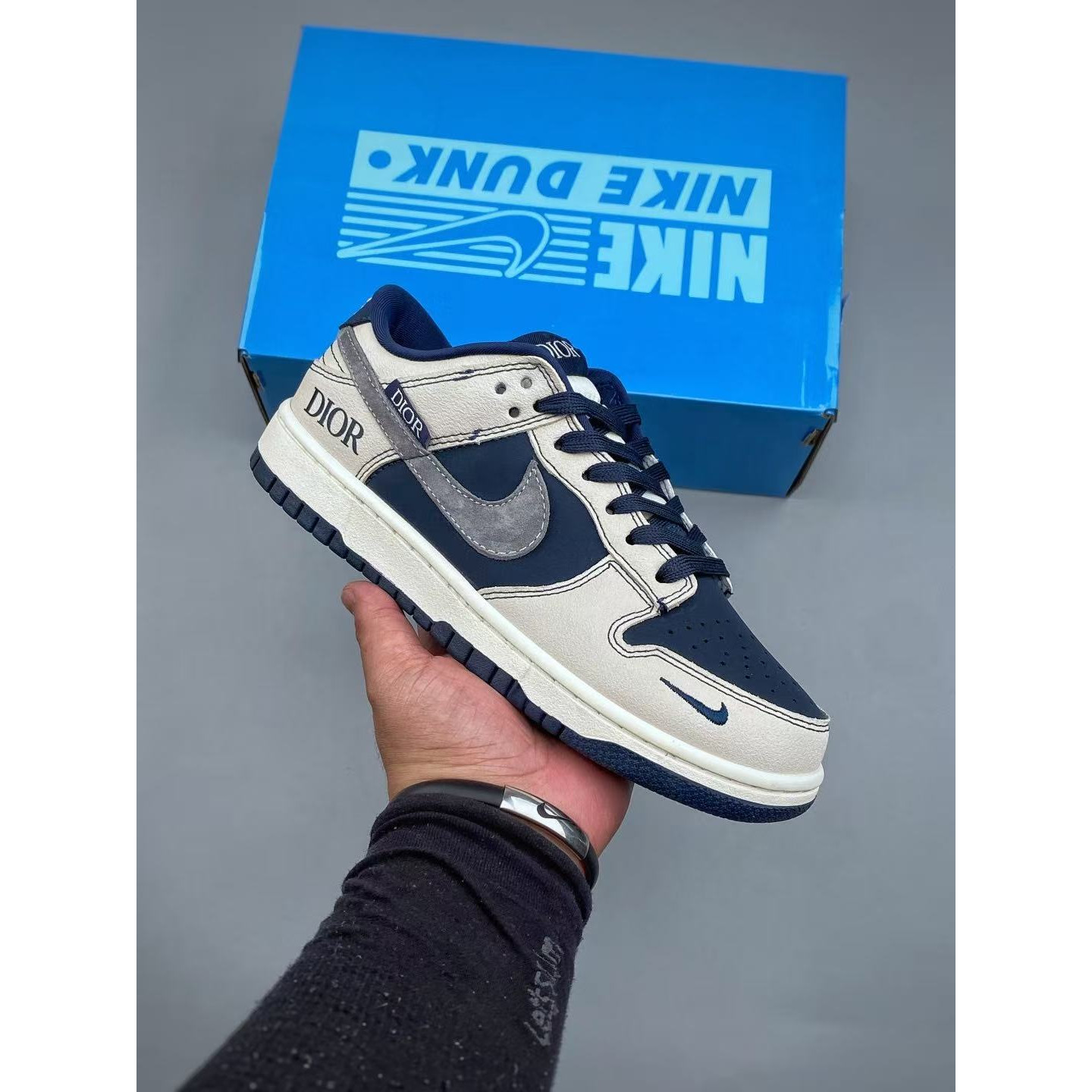 <p>&nbsp;NIKE DUNK LOW RETRO 休闲板鞋&nbsp;</p>