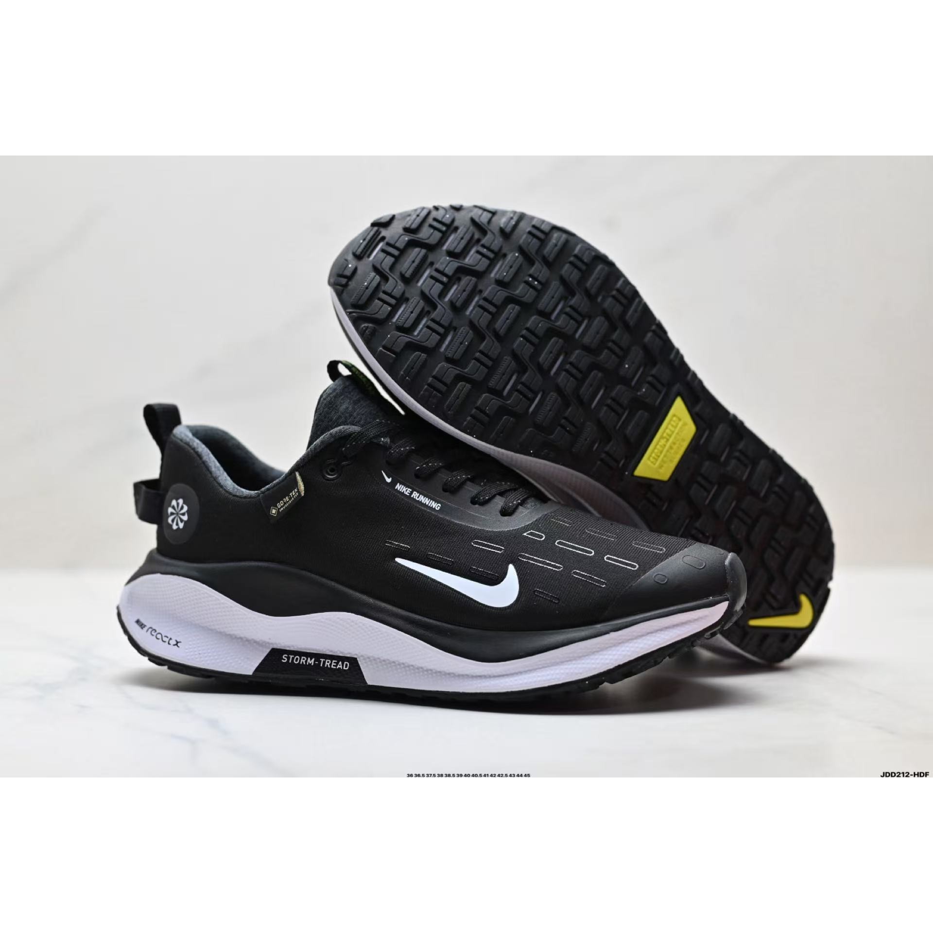 <p>&nbsp;NIKE REACTX INFINITY RN 4 GTX 马拉松跑鞋 (黑)</p>