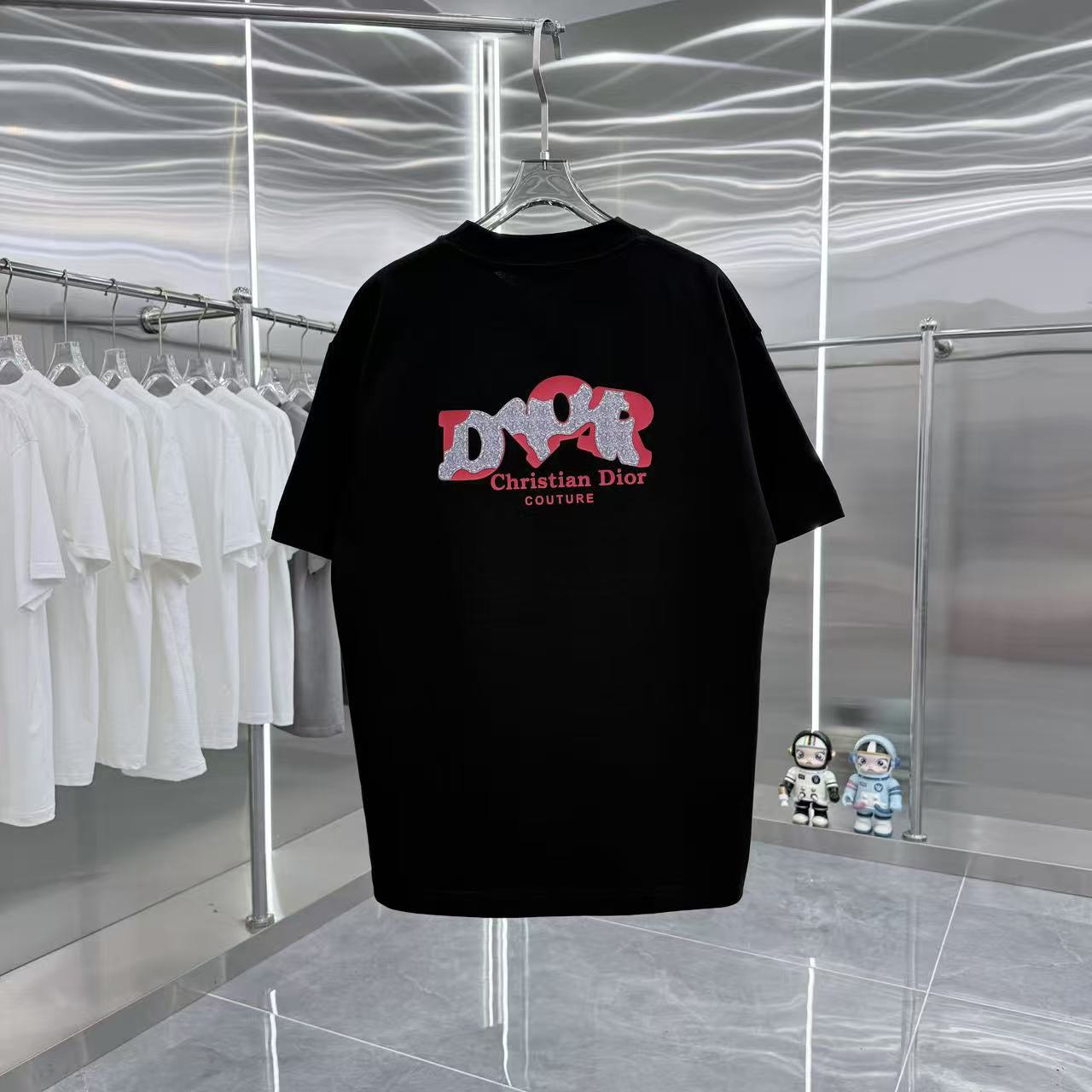 <p>DIOR 圓領T恤</p>