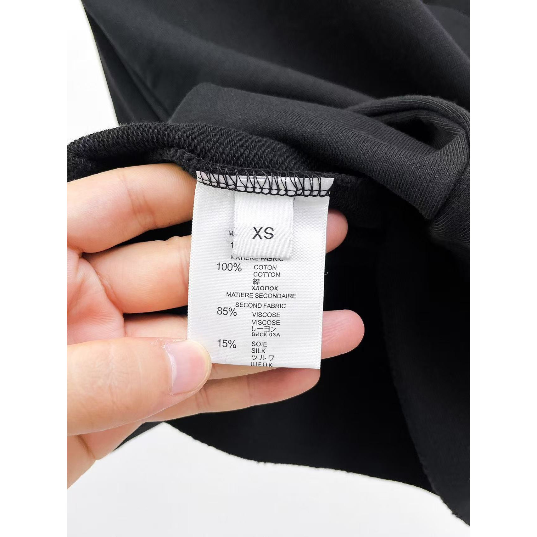<p>Balenciaga 圓領長袖T恤(黑)</p>