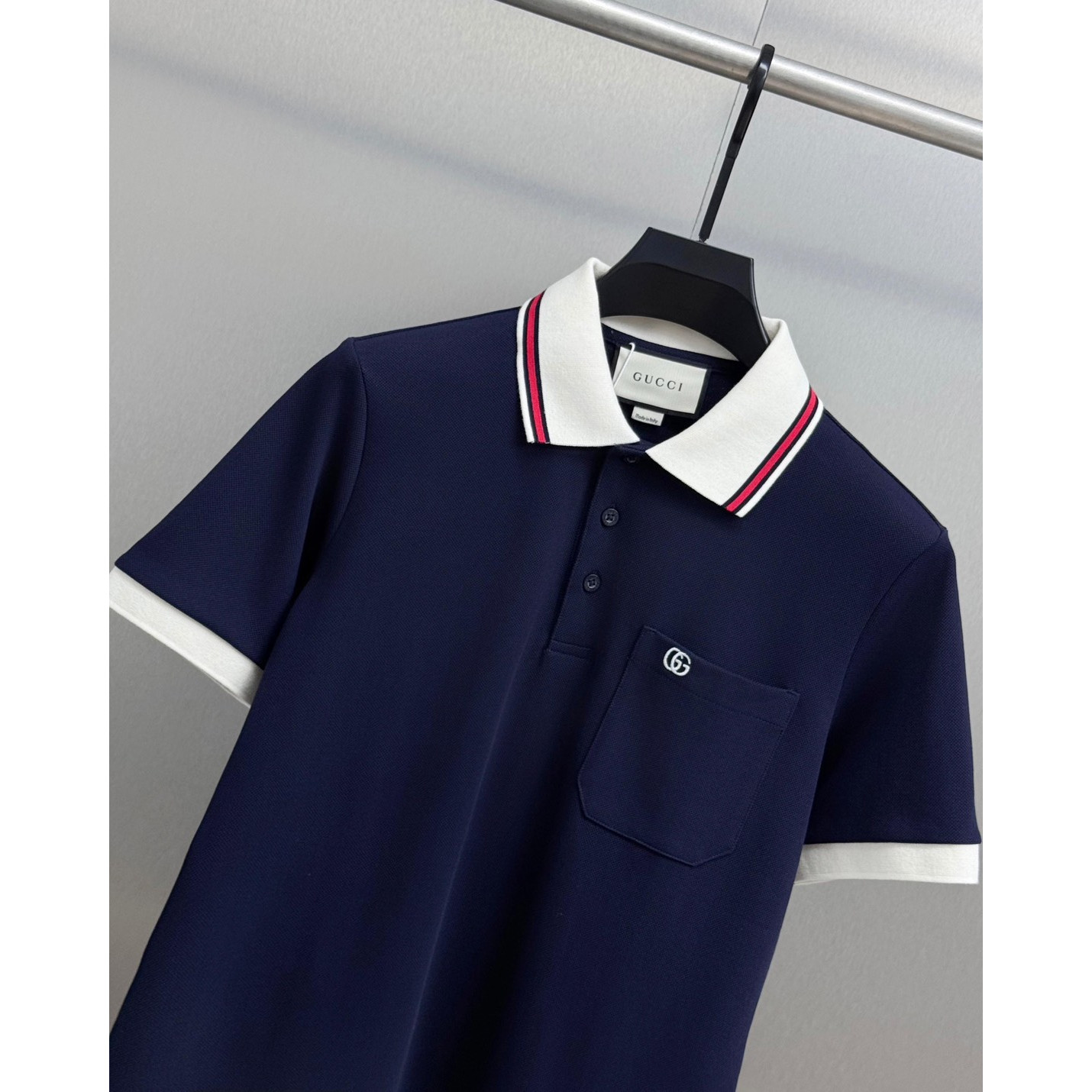 <p>GUCCI 短袖翻领polo衫(藏青)</p>