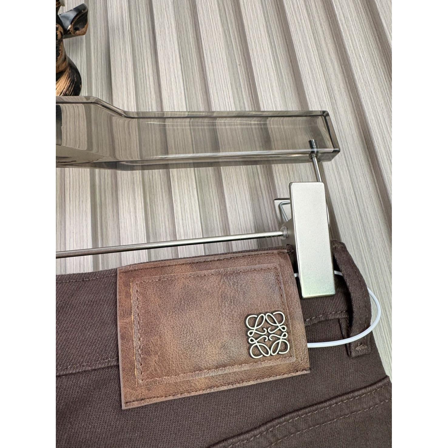 <p>LOEWE 休閒牛仔褲(棕)</p>