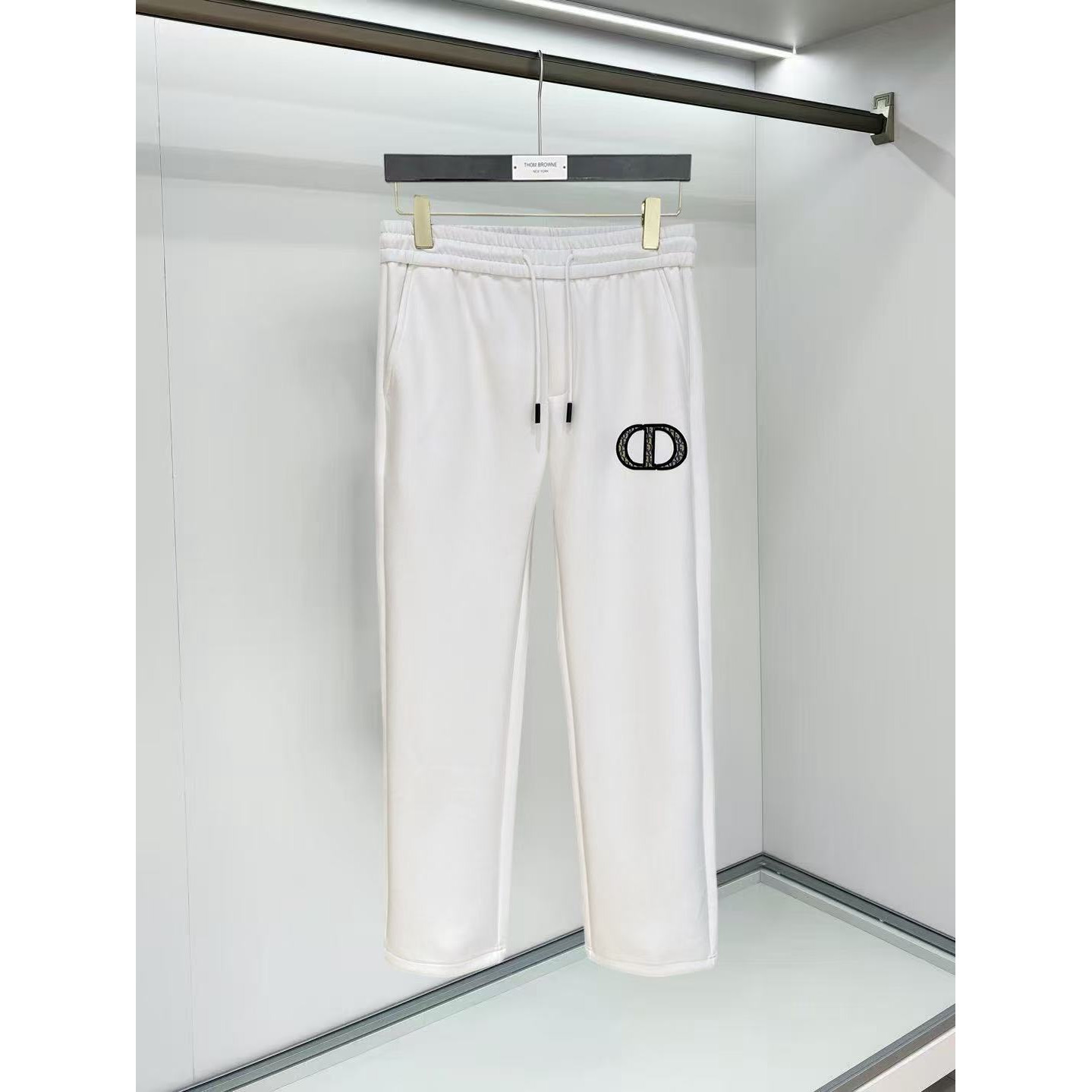 <p>DIOR 男士长裤(782446)</p>