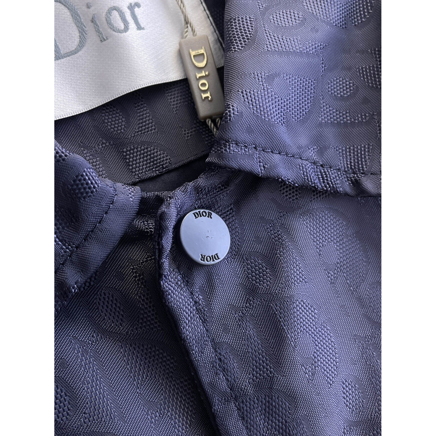 <p>DIOR&nbsp;男士夹克外套(藍)</p>