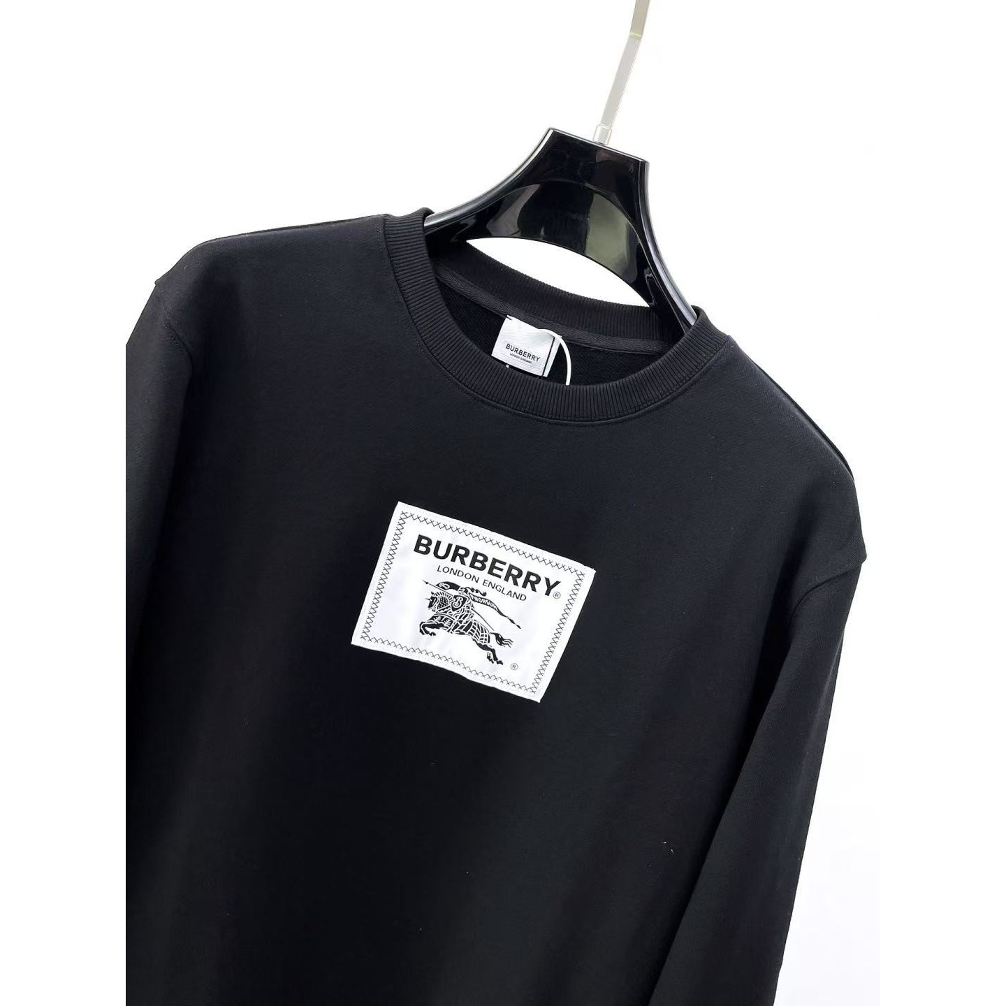 <p>BURBERRY 连帽卫衣(黑)</p>