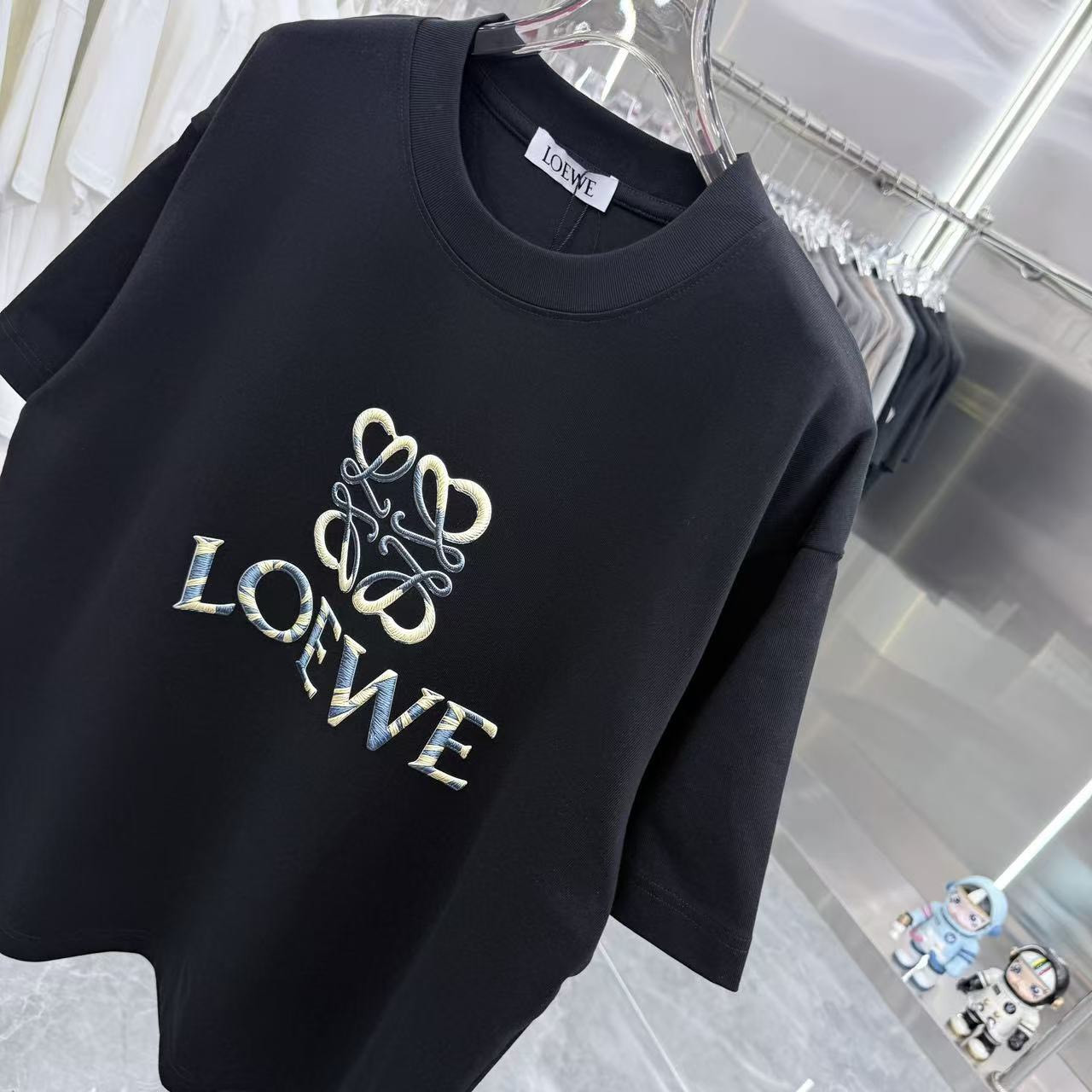 <p>LOEWE 圓領T恤</p>