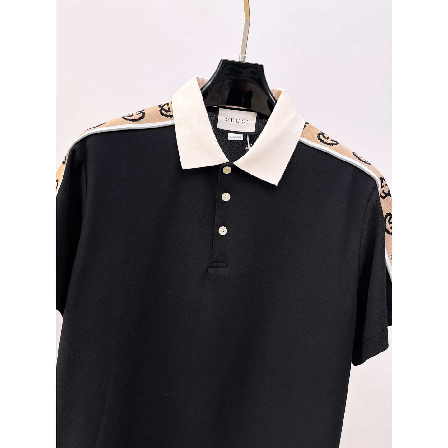 <p>GUCCI Polo衫</p>