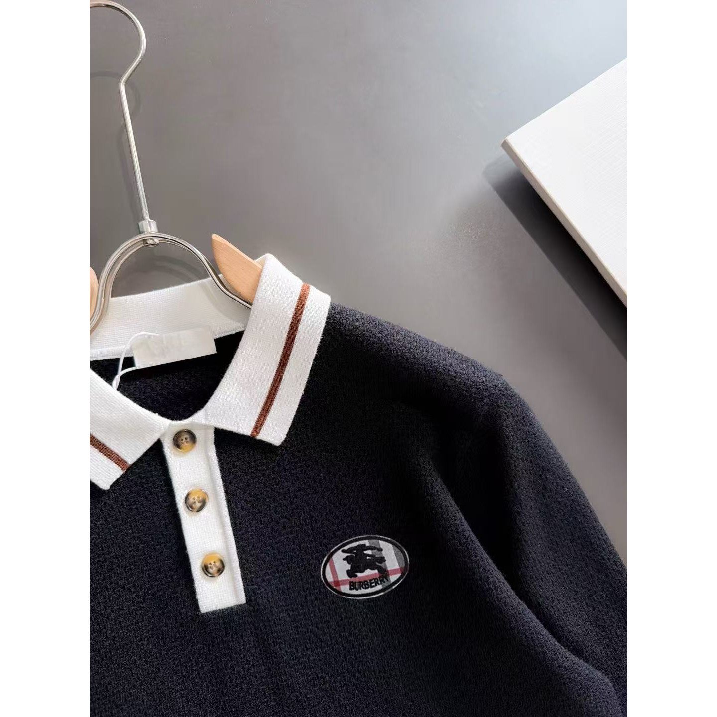<p>BURBERRY 秋冬官网最新毛衣(黑)</p>