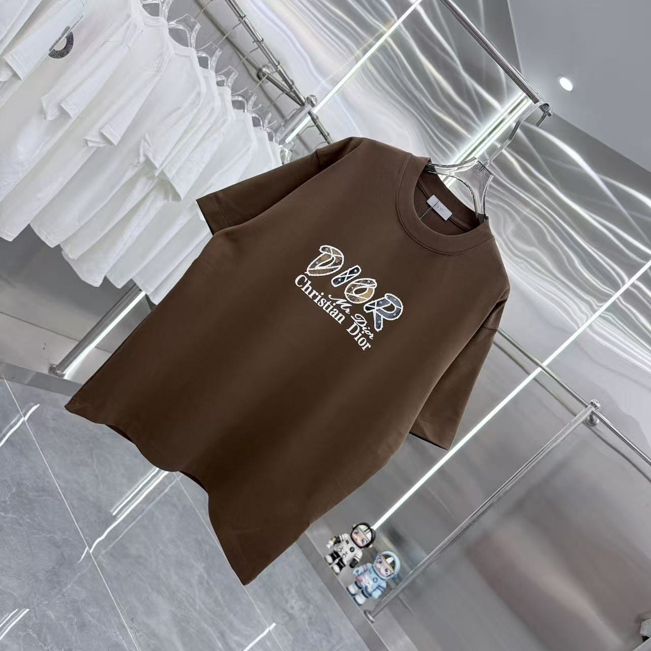 <p>DIOR 圓領T恤</p>