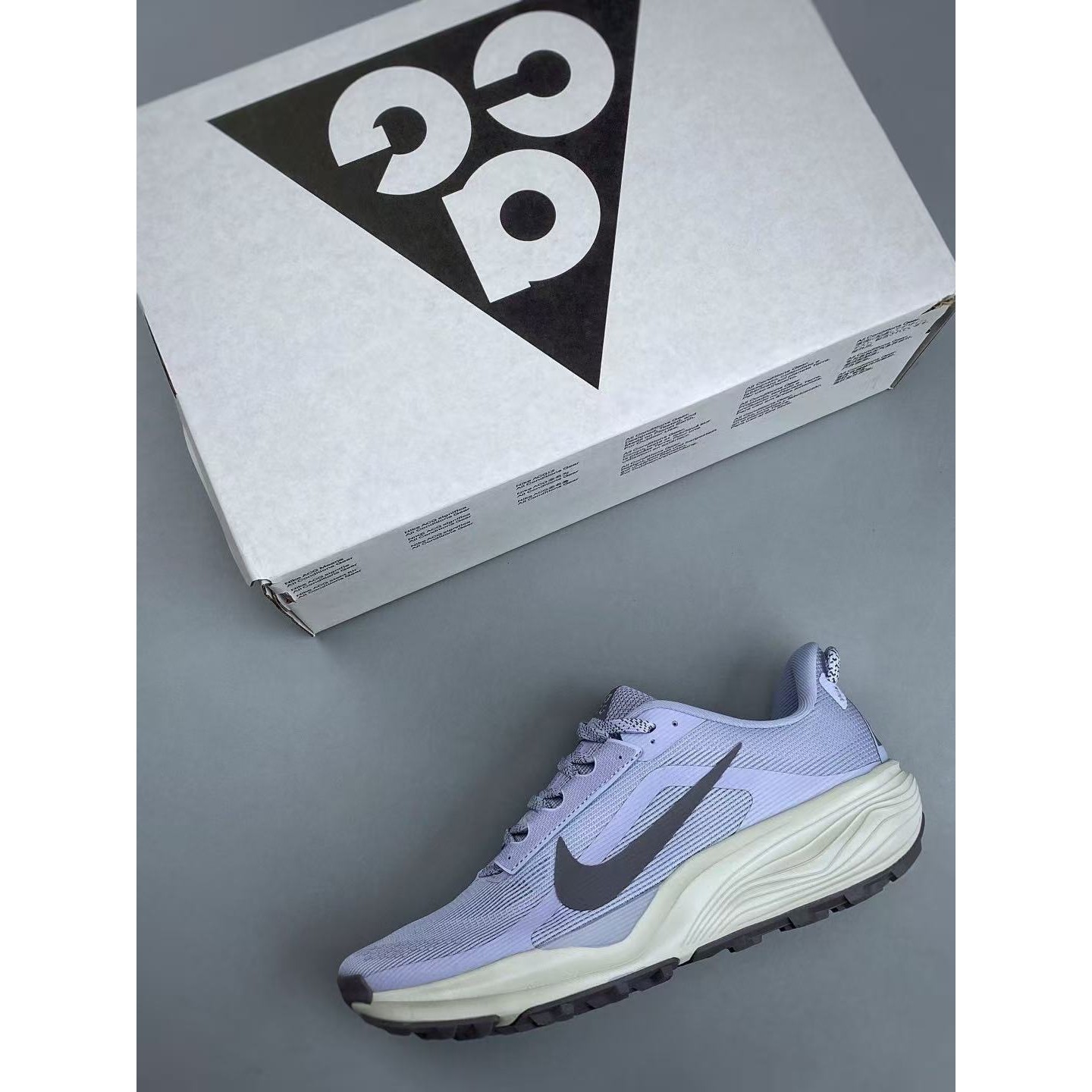 <p>NIKE ACG 户外低帮徒步鞋(藍)</p>