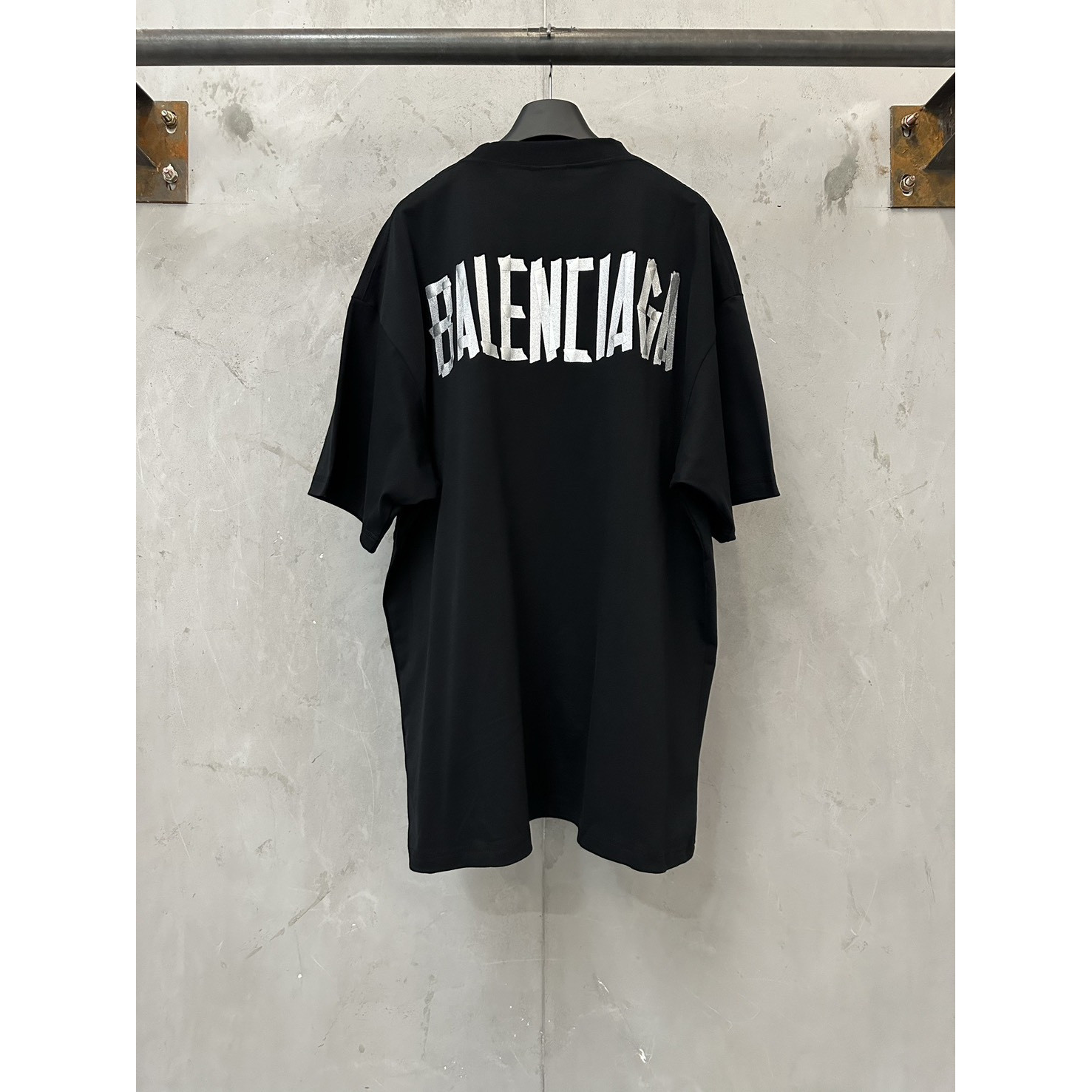 <p>Balenciaga 字母短袖T恤</p>
