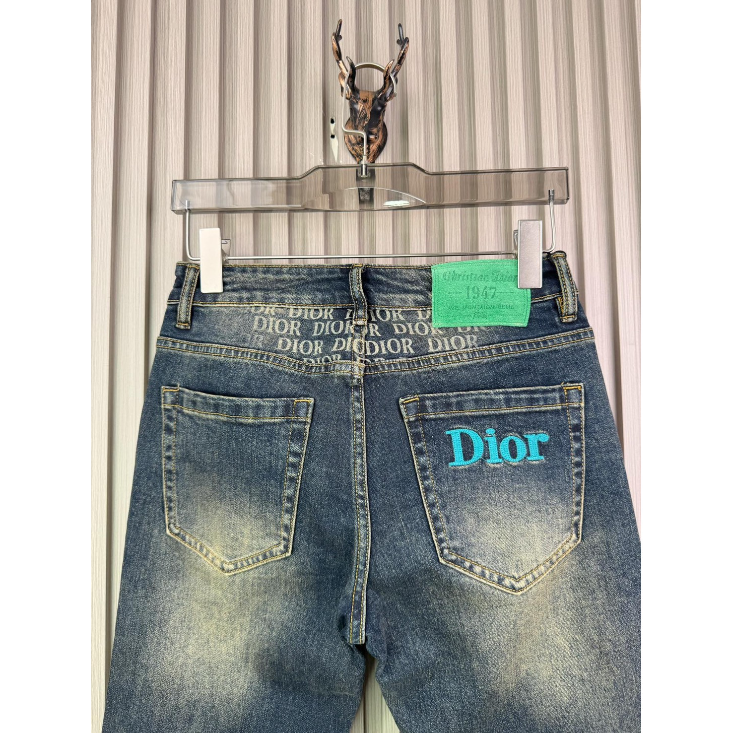 <p>DIOR 休閒牛仔褲</p>