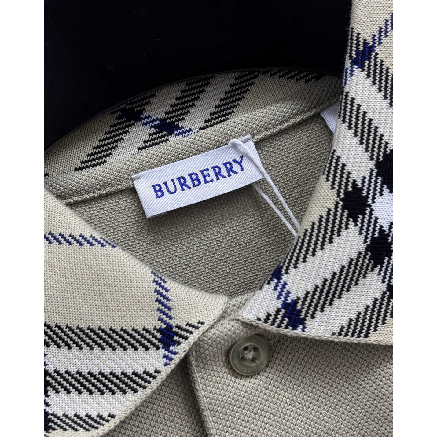 <p>BURBERRY 短袖翻领polo衫</p>