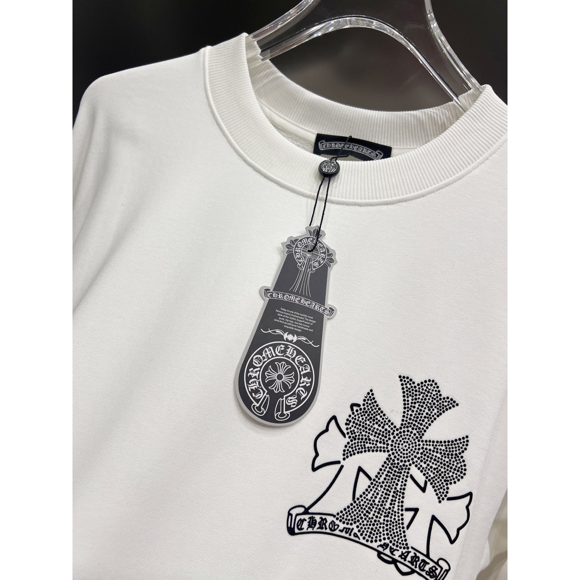 <p>CHROME HEARTS 圆领长袖卫衣(白)</p>