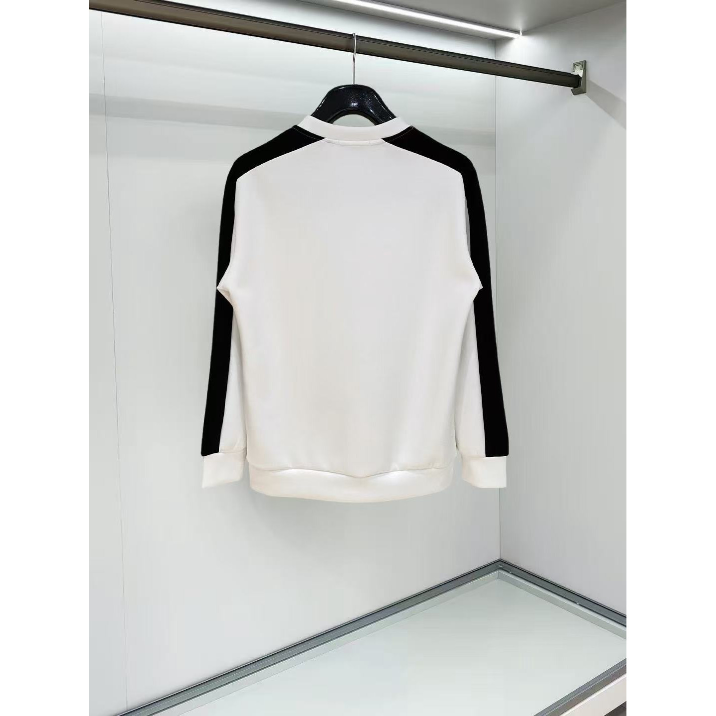 <p>Thom Browne 太空棉卫衣(白)</p>