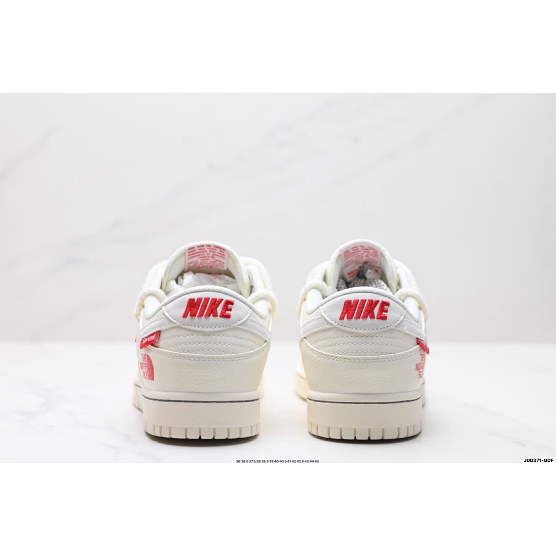 <p>Nike Dunk Low 低帮休闲运动板鞋(白)</p>