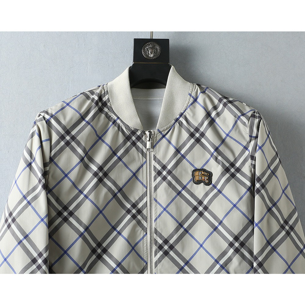 <p>BURBERRY 夹克外套(时尚设计师款)</p>