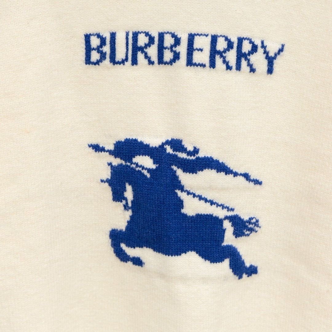 <p>BURBERRY&nbsp;战马 LOGO长袖毛衣(米黃)</p>