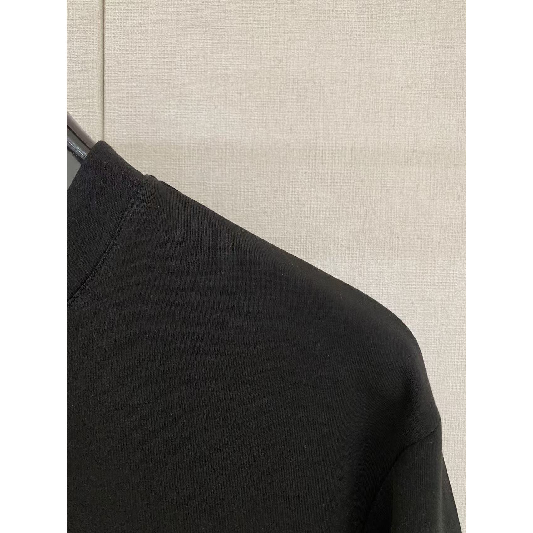 <p>Ermenegildo Zegna 太空棉卫衣(黑)</p>