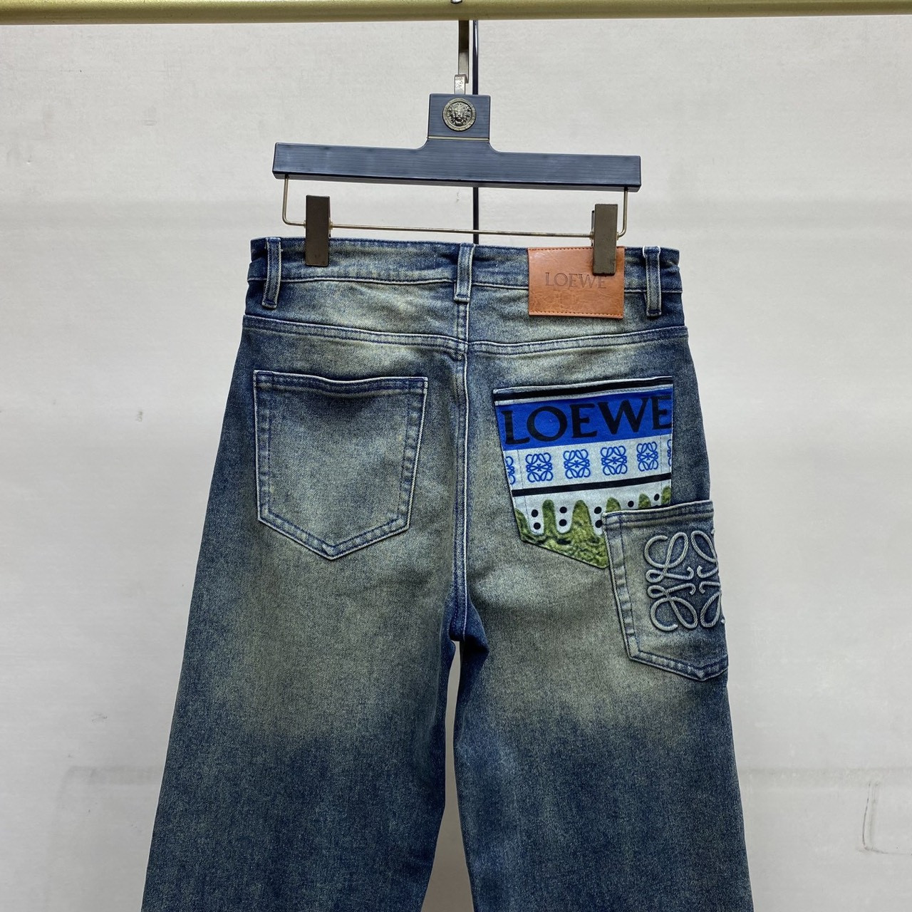 <p>GUCCI 丹宁水洗牛仔褲</p>