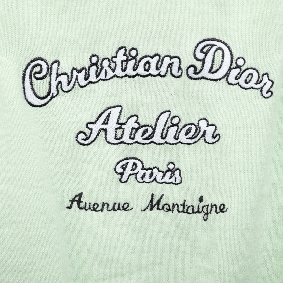 <p>DIOR 针织长袖毛衣</p>