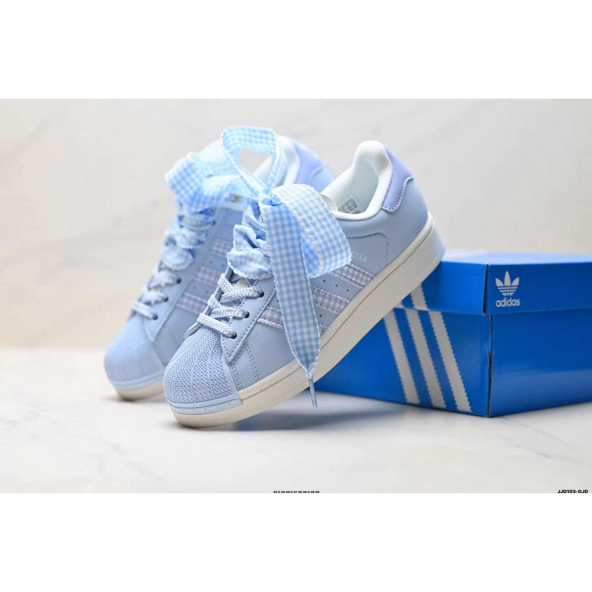 <p>Adidas Originals Superstar 休闲运动板鞋(藍)</p>