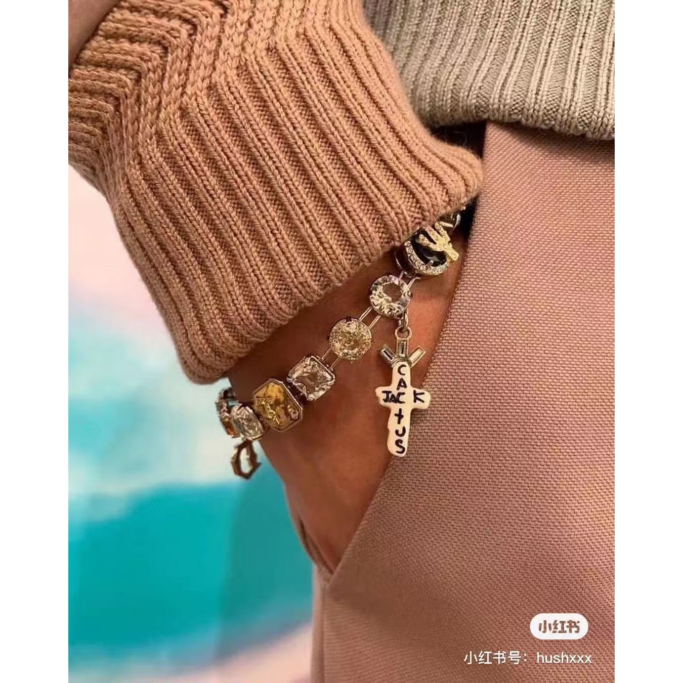 <p>Dior 手链</p>