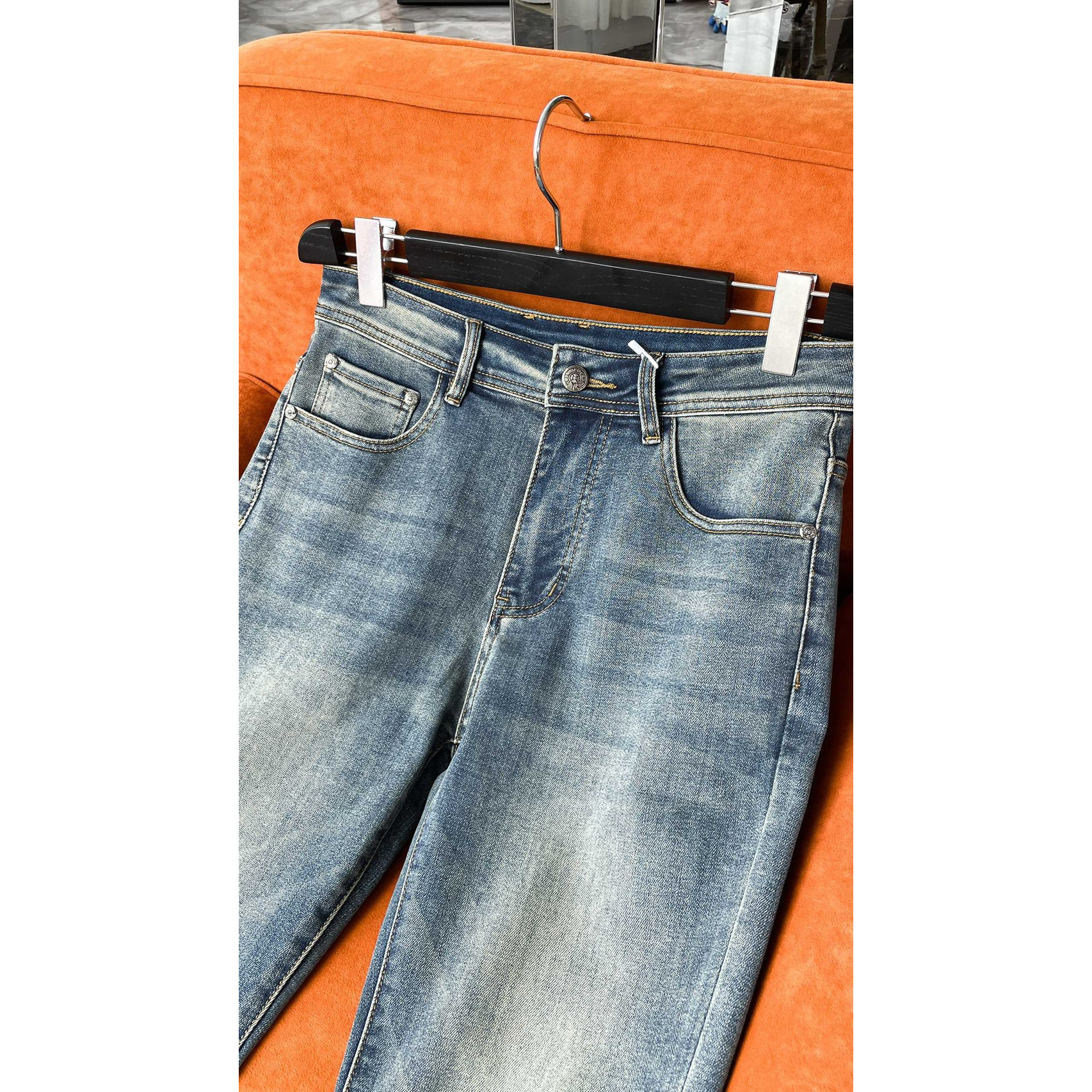<p>CHROME HEARTS 牛仔褲</p>