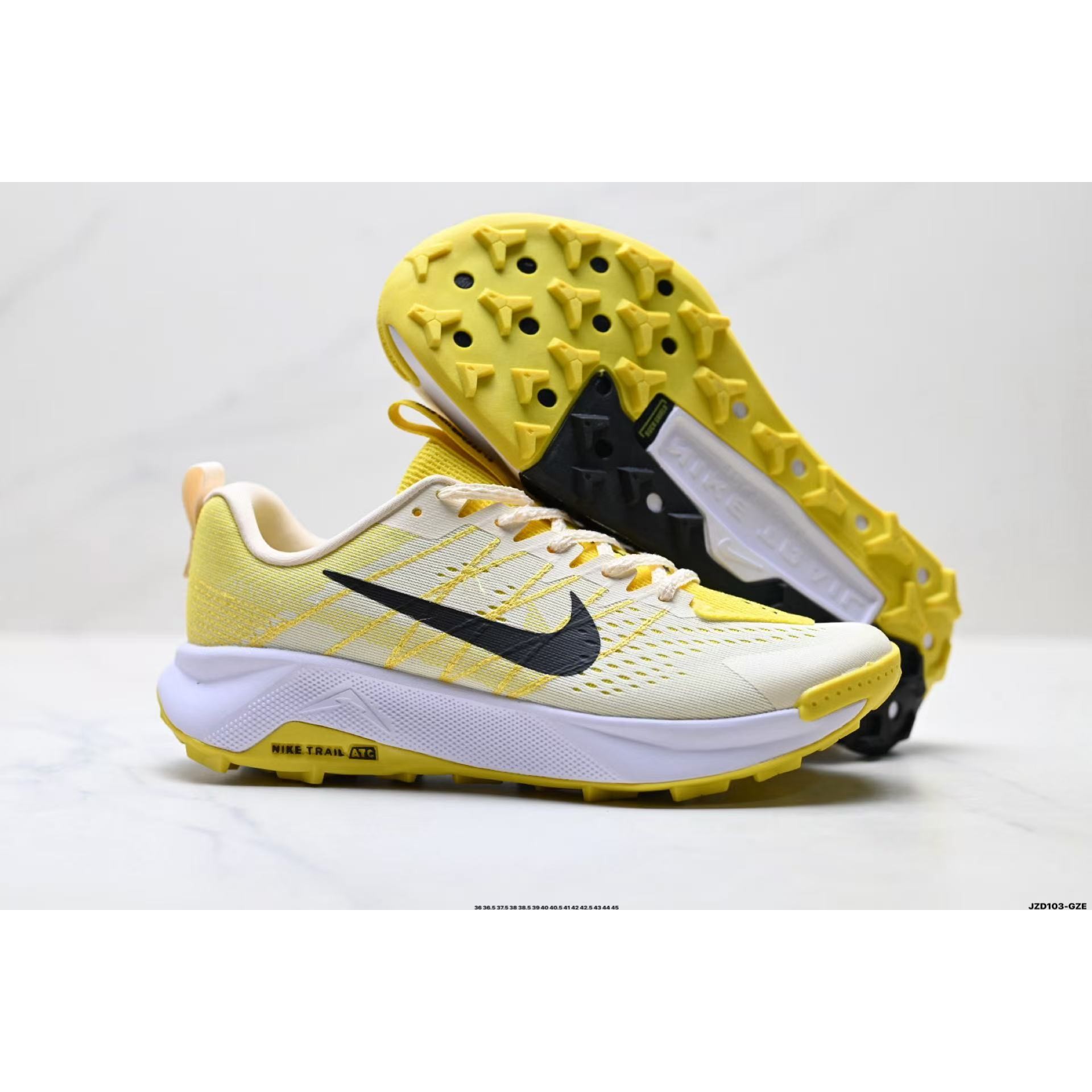 <p>Nike Reactx 越野跑步鞋(黃)</p>