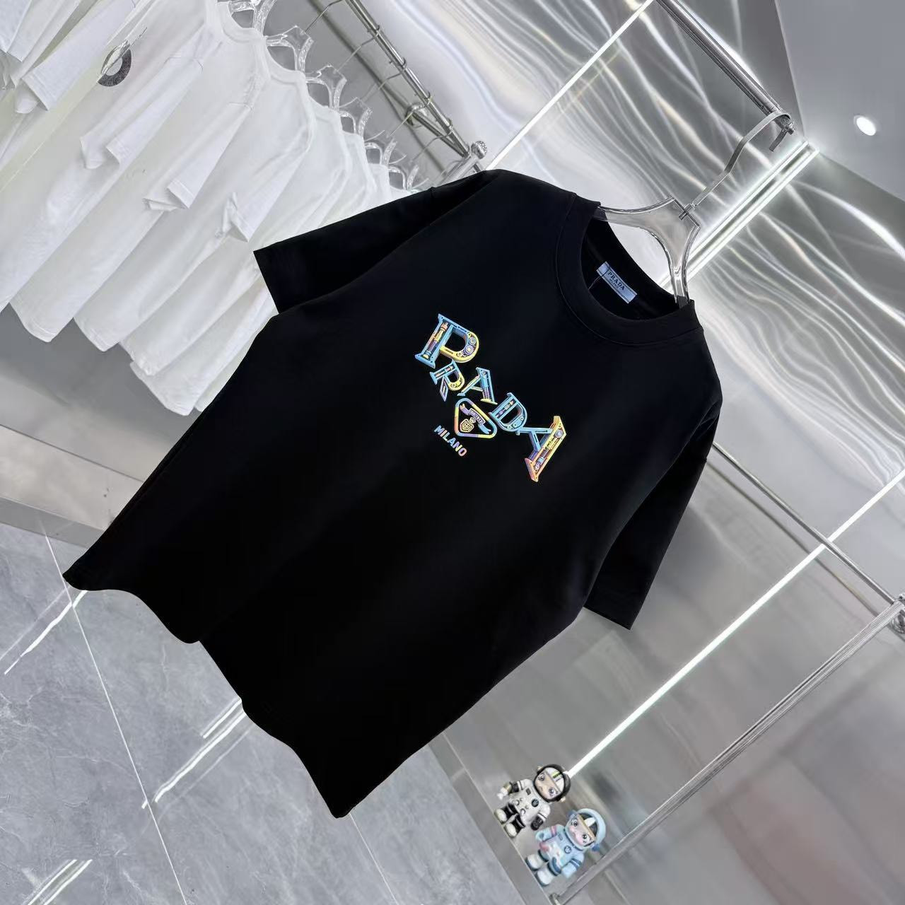 <p>Prada 圓領T恤</p>