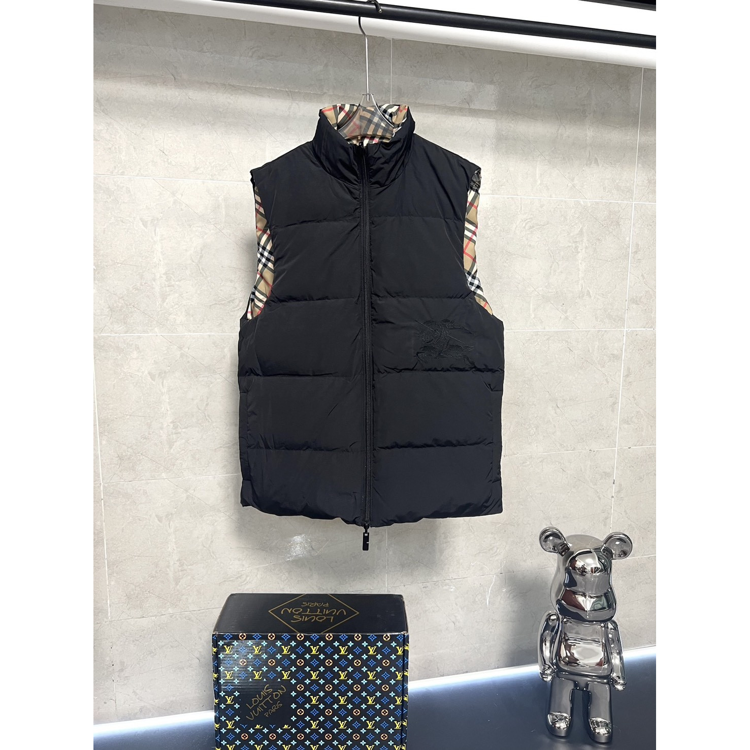 <p>BURBERRY 双面穿羽绒马甲</p>