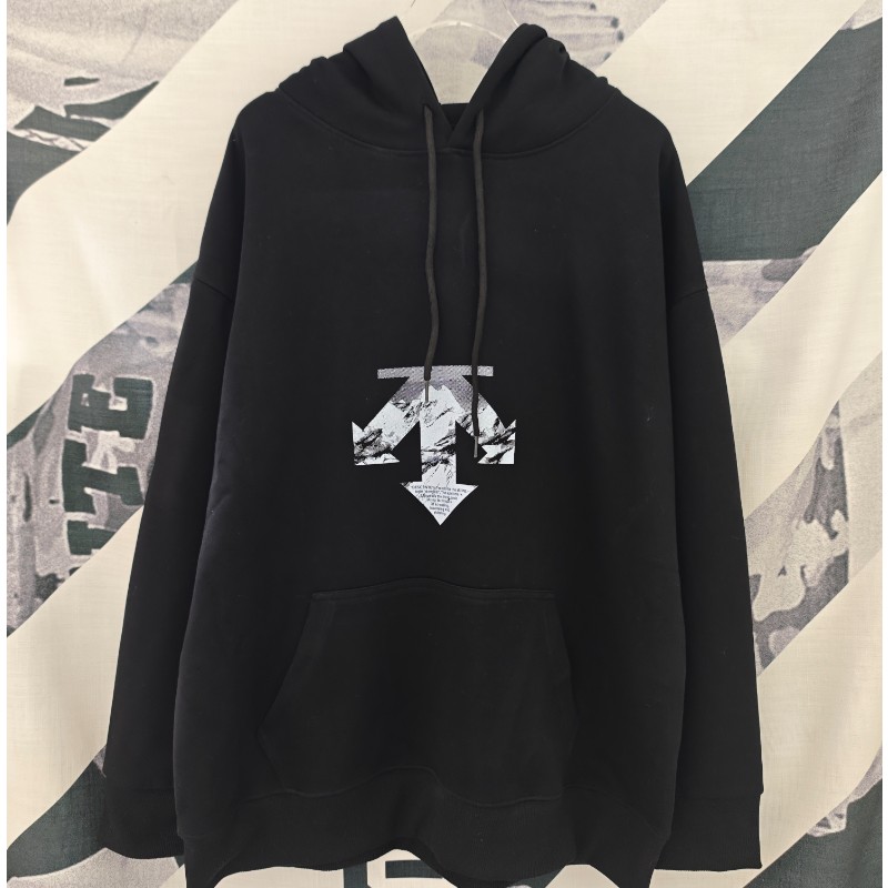<p>DESCENTE 經典款棉 T (多色可選)</p>